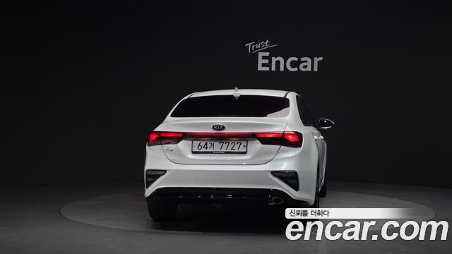 Kia K3 из Кореи Encar