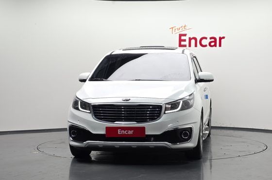 Kia Carnival 9-Seater Noblesse Special — пробег 168 618 км — фото 3 из 5