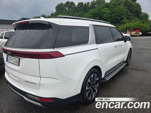 Kia Carnival 7-Seater Signature — пробег 110 717 км — фото 5 из 5