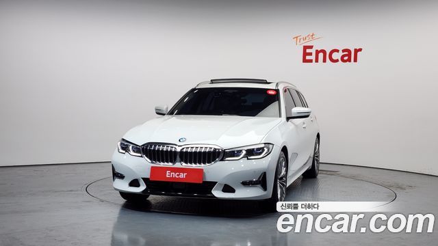 BMW 3-Series 320d Touring Luxury — пробег 49 141 км — фото 3 из 5