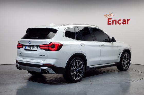 BMW X3 xDrive 30e — пробег 117 219 км — фото 2 из 5
