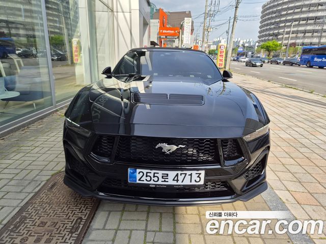 Ford Mustang 5.0 GT Premium Convertible — пробег 500 км — фото 1 из 5