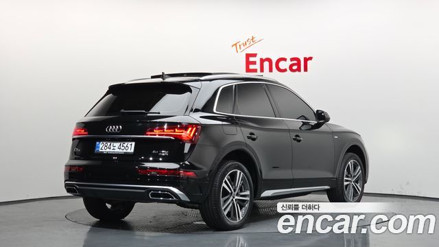 Audi Q5 45 TFSI Quattro Premium — пробег 49 791 км — фото 2 из 5