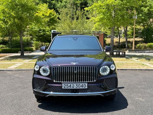 Bentley Bentayga 4.0 V8 EWB First Edition — пробег 6 200 км — фото 3 из 5