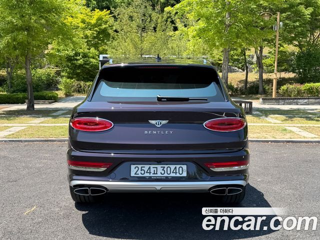 Bentley Bentayga из Кореи Encar
