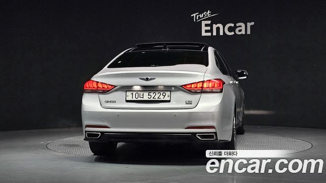 Hyundai Genesis из Кореи Encar
