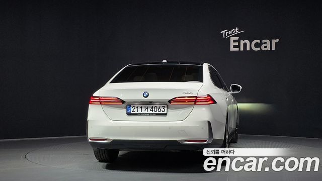 BMW 5-Series из Кореи Encar