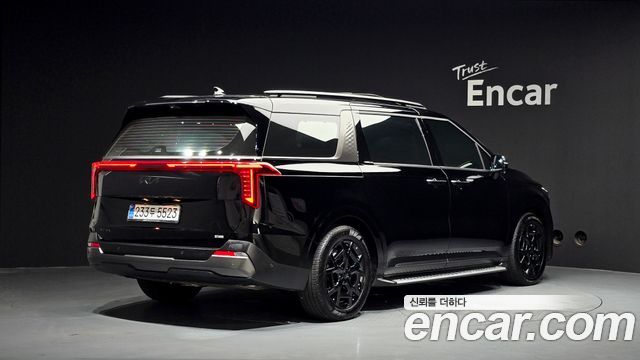 Kia Carnival Gasoline 7 Seater X Line — пробег 8 994 км — фото 2 из 5