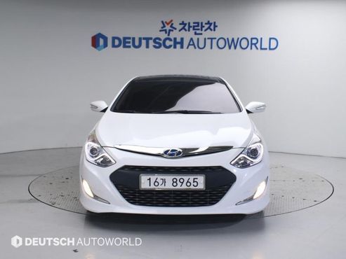 Hyundai Sonata 2.0 Premier — пробег 90 366 км — фото 3 из 5
