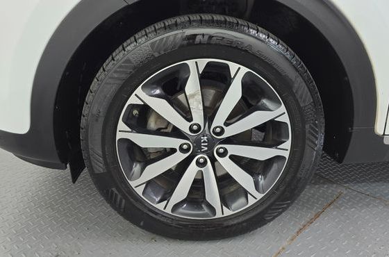 Kia Sportage Diesel 1.7 2WD Trendy — пробег 171 404 км — фото 5 из 5