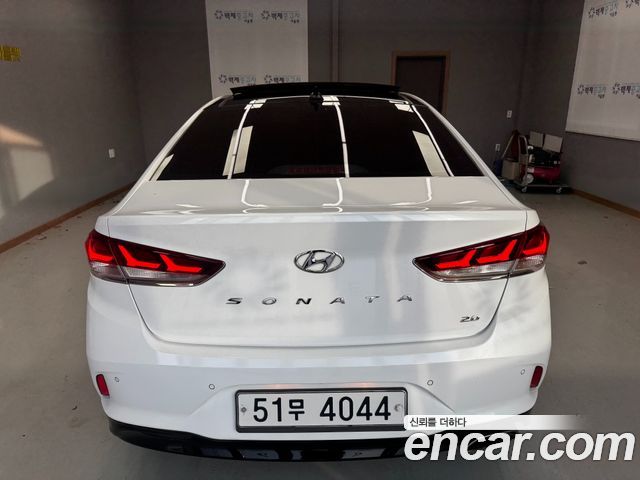 Hyundai Sonata 2.0 Premium Special — пробег 143 172 км — фото 4 из 5
