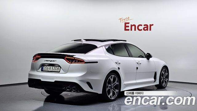 Kia Stinger из Кореи Encar
