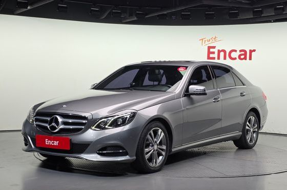 Mercedes-Benz E-Class E220 Bluetec Avantgarde — пробег 85 818 км — фото 1 из 5