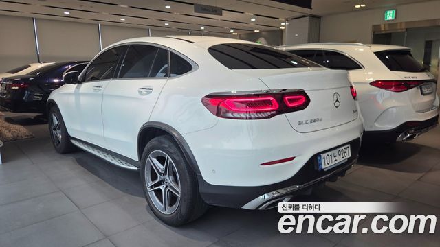 Mercedes-Benz GLC-Class GLC220 d 4MATIC Coupe — пробег 61 722 км — фото 4 из 5