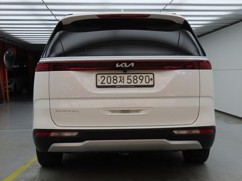 Kia Carnival 9-Seater Prestige — пробег 122 615 км — фото 3 из 5