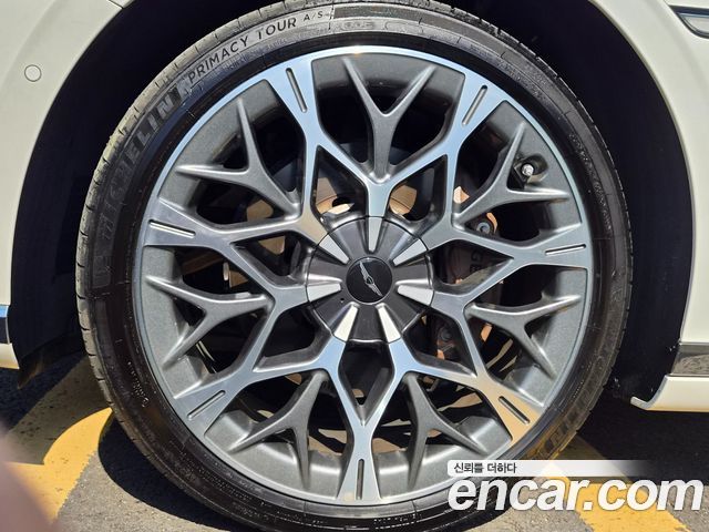 Genesis G90 из Кореи Encar