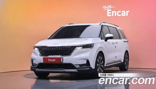 Kia Carnival 7-Seater Signature — пробег 108 152 км — фото 1 из 5