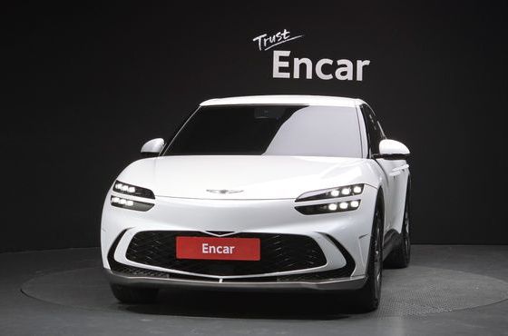 Genesis GV60 Standard AWD — пробег 167 428 км — фото 3 из 5