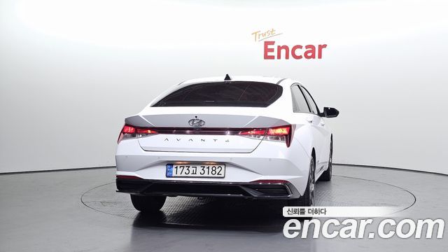 Hyundai AVANTE из Кореи Encar