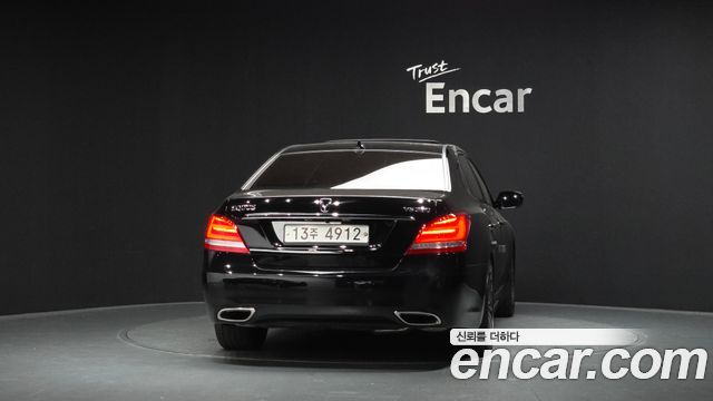 Hyundai Equus из Кореи Encar