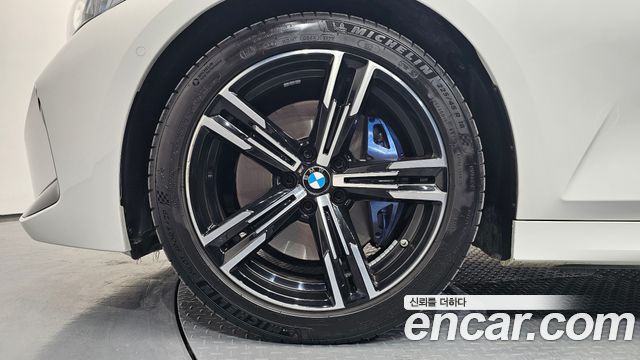 BMW 3-Series 320i M Sport — пробег 11 799 км — фото 5 из 5