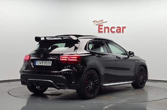 Mercedes-Benz GLA-Class GLA45 AMG 4MATIC — пробег 130 690 км — фото 2 из 5
