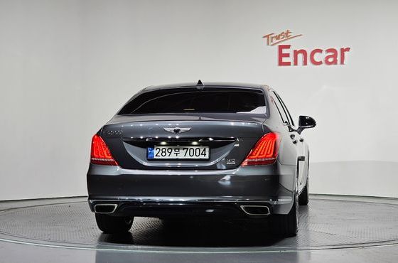 Genesis EQ900 5.0 GDI AWD Prestige — пробег 110 181 км — фото 4 из 5