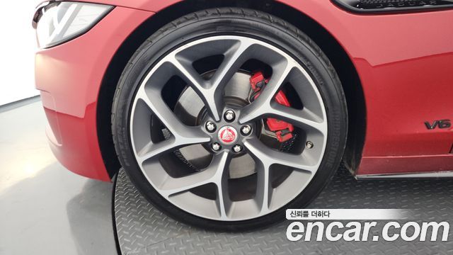 Jaguar XE из Кореи Encar