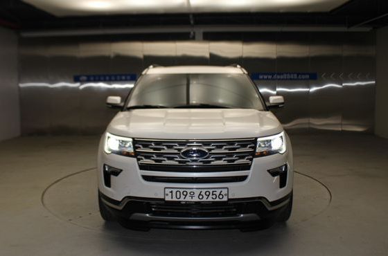 Ford Explorer 2.3 Limited 4WD 5th — пробег 96 963 км — фото 3 из 5