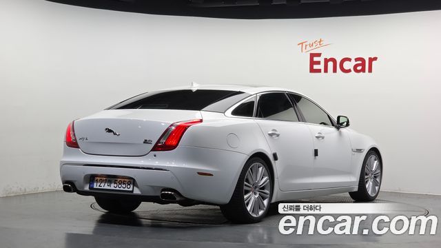 Jaguar XJ 3.0 SC AWD Portfolio LWB X351 — пробег 64 852 км — фото 2 из 5