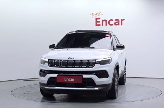 Jeep Compass 2.4 Limitied AWD — пробег 40 813 км — фото 3 из 5