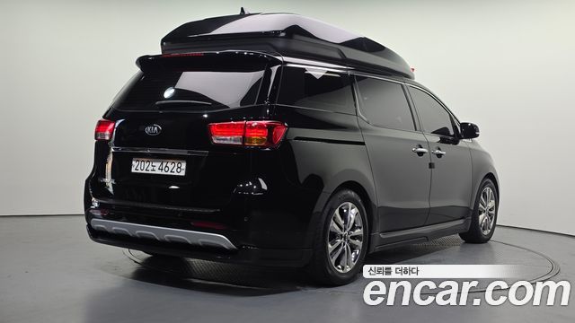 Kia Carnival из Кореи Encar