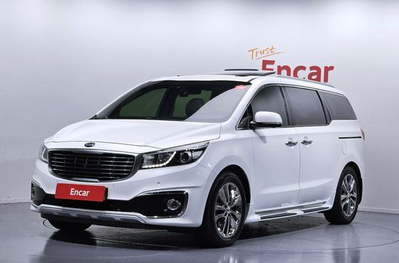 Kia Carnival 9-Seater Noblesse Special — пробег 126 451 км — фото 1 из 5
