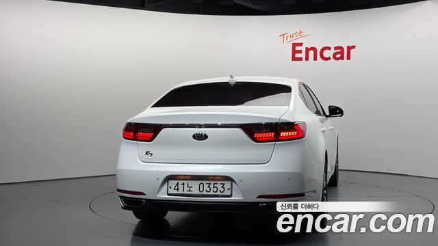 Kia K7 из Кореи Encar