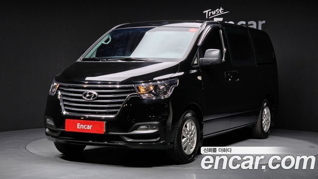 Hyundai Starex Van 3-Seater Smart — пробег 141 862 км — фото 1 из 5