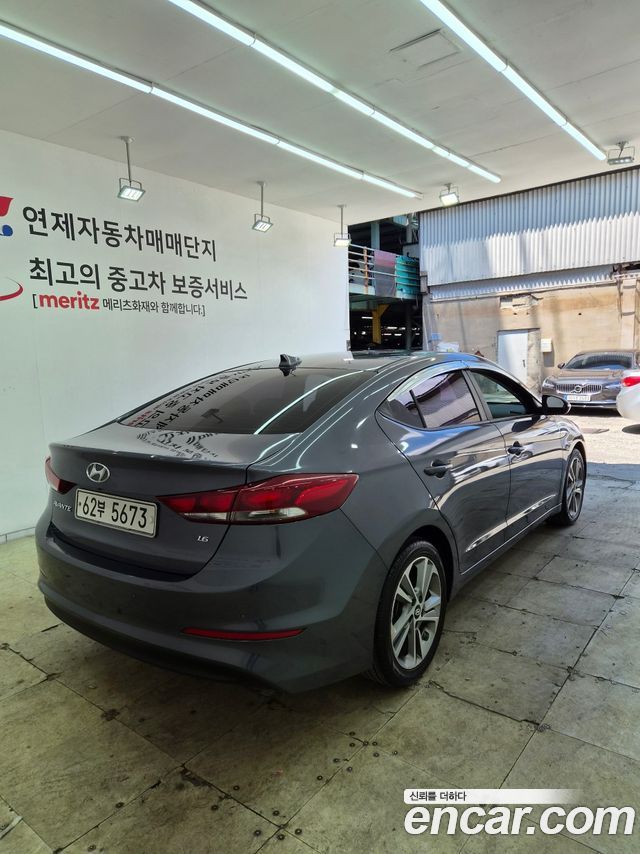 Hyundai AVANTE из Кореи Encar