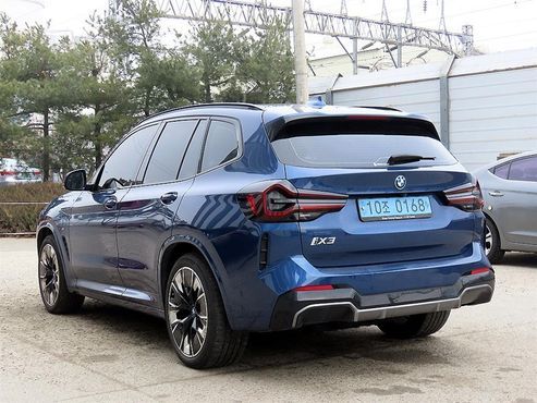 BMW iX3 M Sports — пробег 62 037 км — фото 3 из 5