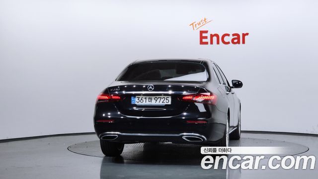 Mercedes-Benz E-Class из Кореи Encar