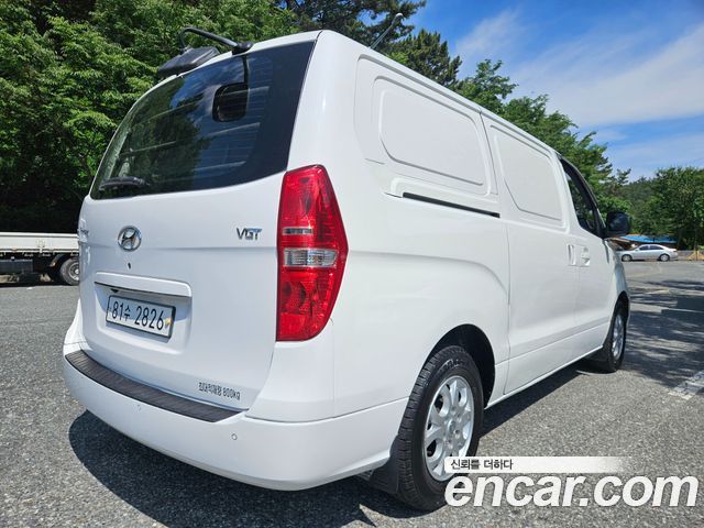 Hyundai Starex 3-Seater VAN CVX Deluxe — пробег 252 580 км — фото 5 из 5