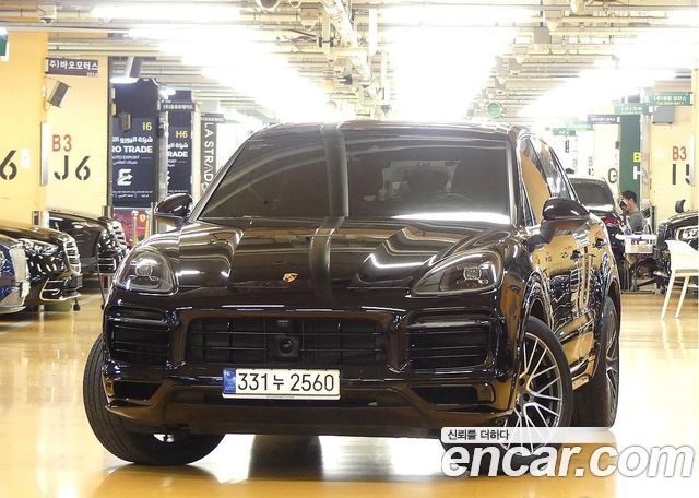 Porsche Cayenne 3.0 — пробег 38 000 км — фото 3 из 5