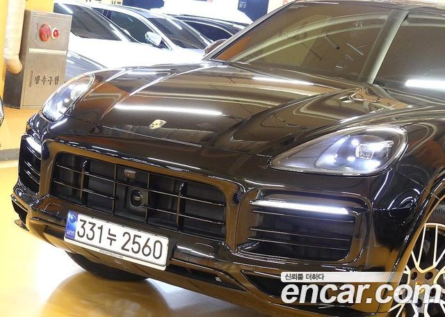 Porsche Cayenne 3.0 — пробег 38 000 км — фото 5 из 5