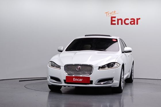 Jaguar XF 2.2D Premium X250 — пробег 58 429 км — фото 3 из 5