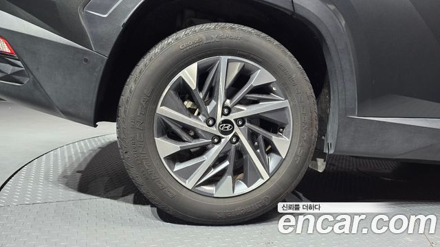 Hyundai Tucson Inspiration 4WD — пробег 27 702 км — фото 5 из 5