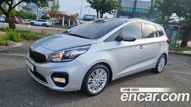 Kia Carens 1.7 VGT Prestige — пробег 54 023 км — фото 2 из 5