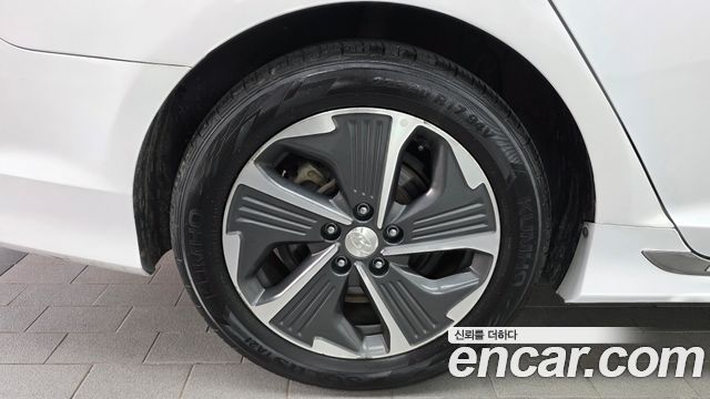 Hyundai Sonata Premium — пробег 163 966 км — фото 5 из 5