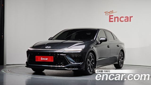 Hyundai Sonata 2.0 Exclusive — пробег 16 137 км — фото 1 из 5