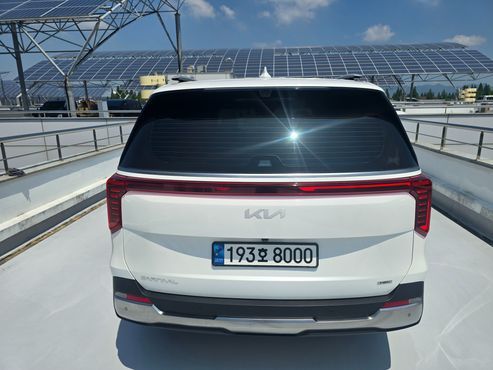 Kia Carnival HEV 9seater Signature — пробег 41 500 км — фото 4 из 5