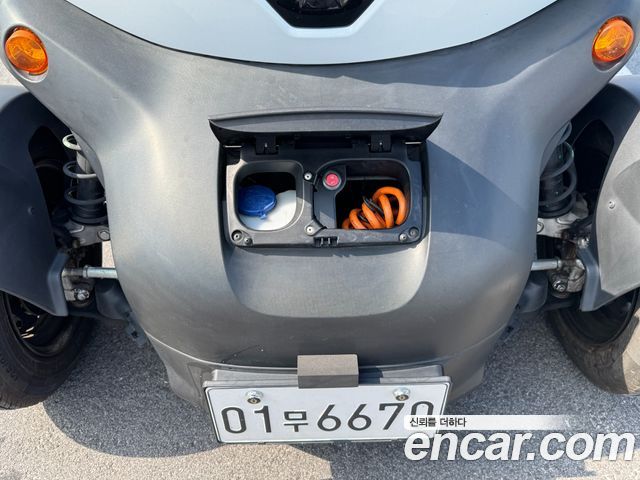 Renault (Samsung) Twizy из Кореи Encar
