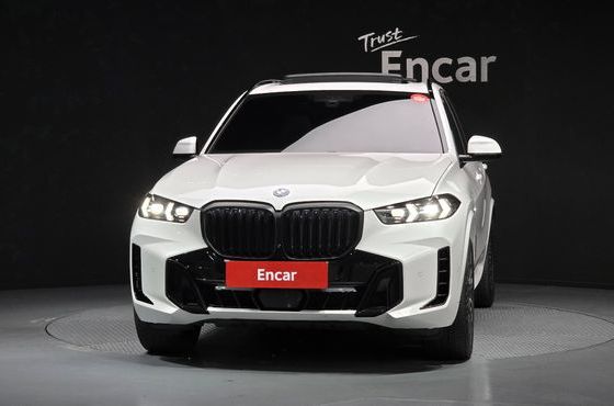 BMW X5 xDrive 50e M Sport — пробег 41 159 км — фото 3 из 5
