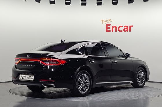 Hyundai Grandeur 2.4 Premium — пробег 100 730 км — фото 2 из 5